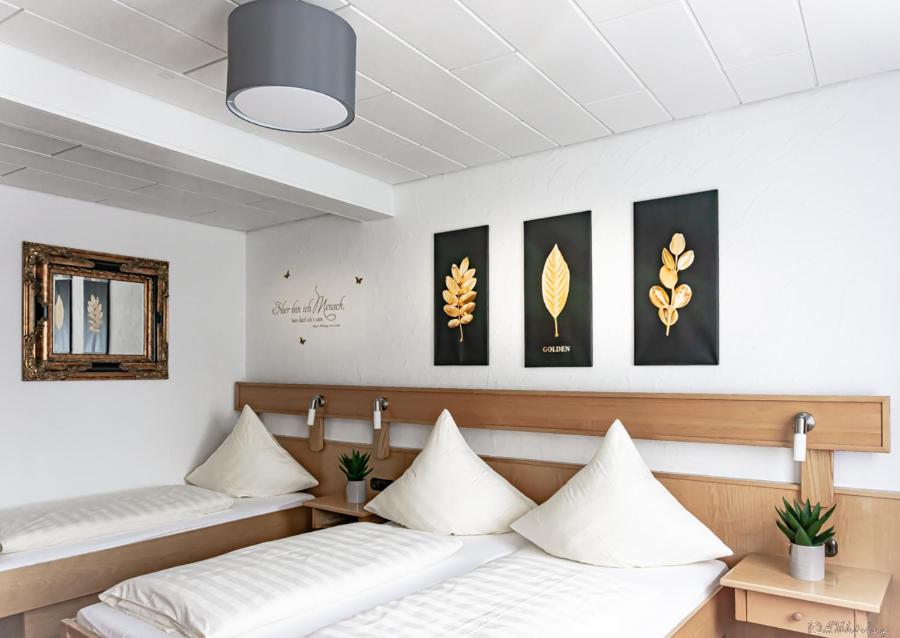 Hotel Sonne - Das kleine Altstadt Hotel photo 4