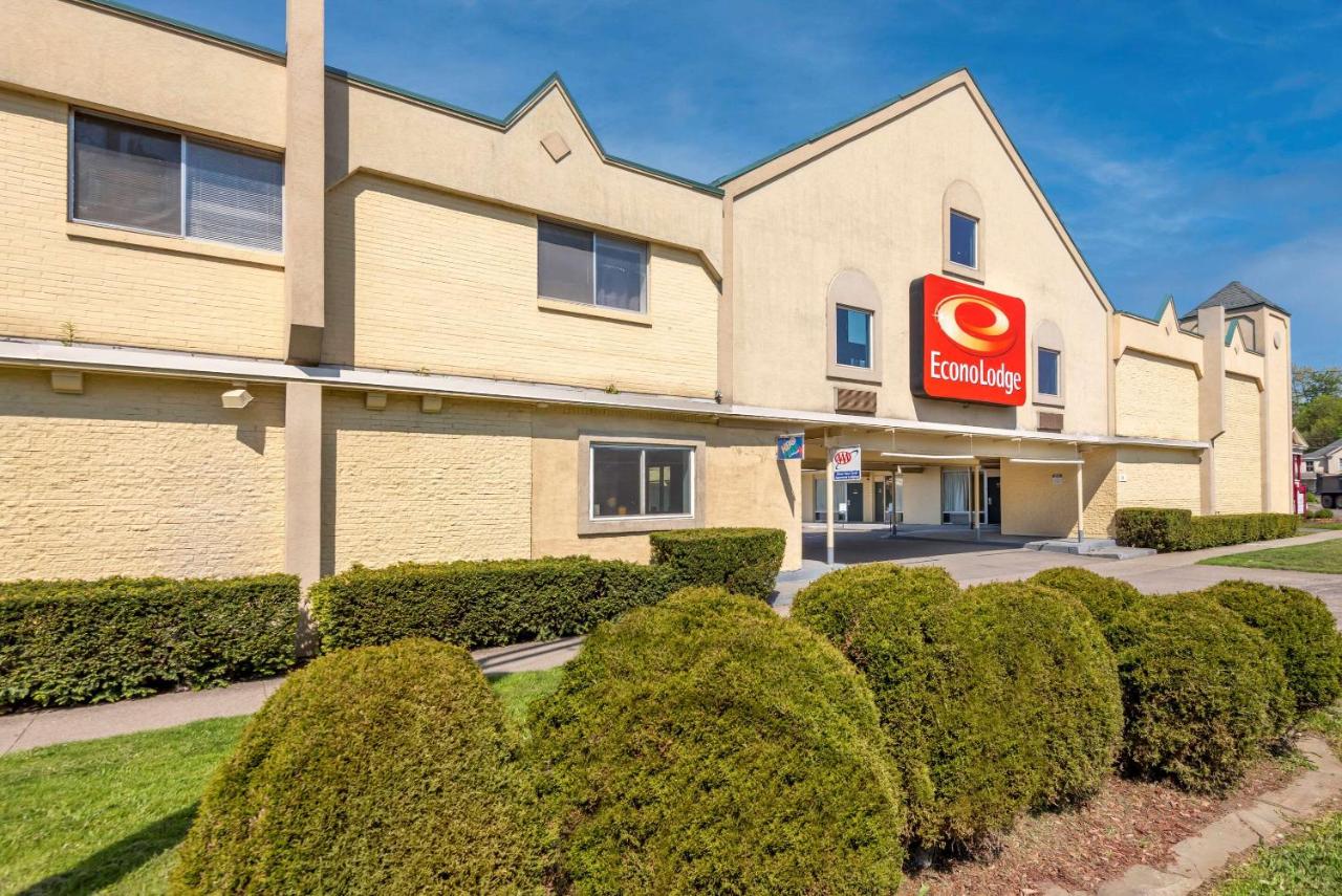 Econo Lodge Cortland Downtown