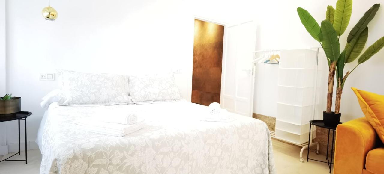 MANZANO PALACE. Habitaciones y Suites 30 m2 en la Plaza Mayor photo 4