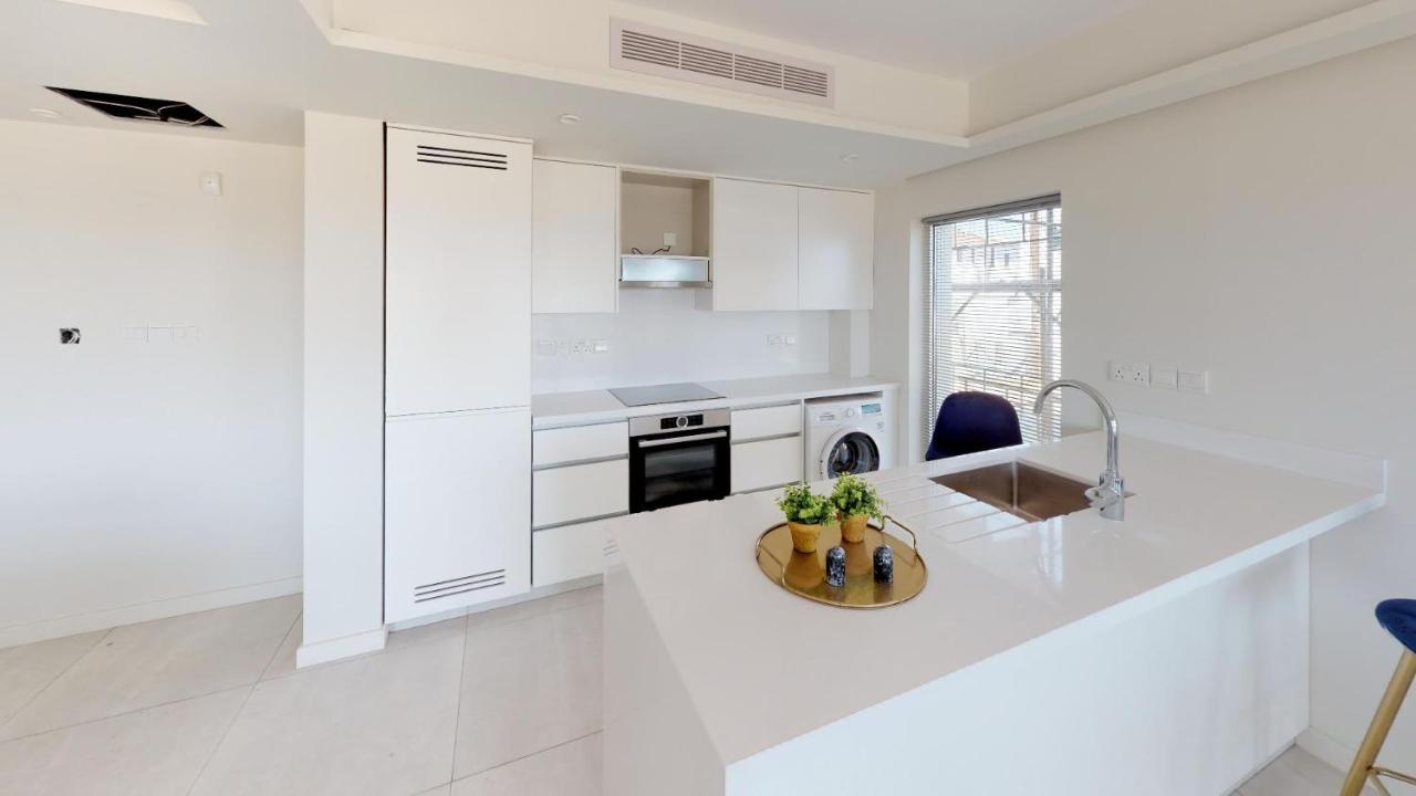 Emerald Suites - 3