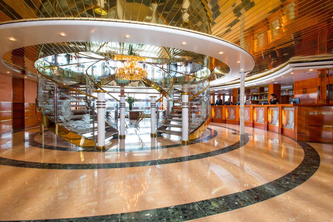 Sunborn London Yacht Hotel - 3