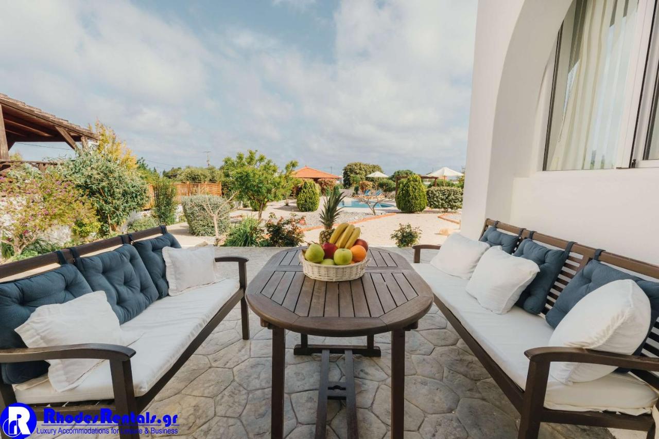 Gennadi Dreams Holiday Villa - 5