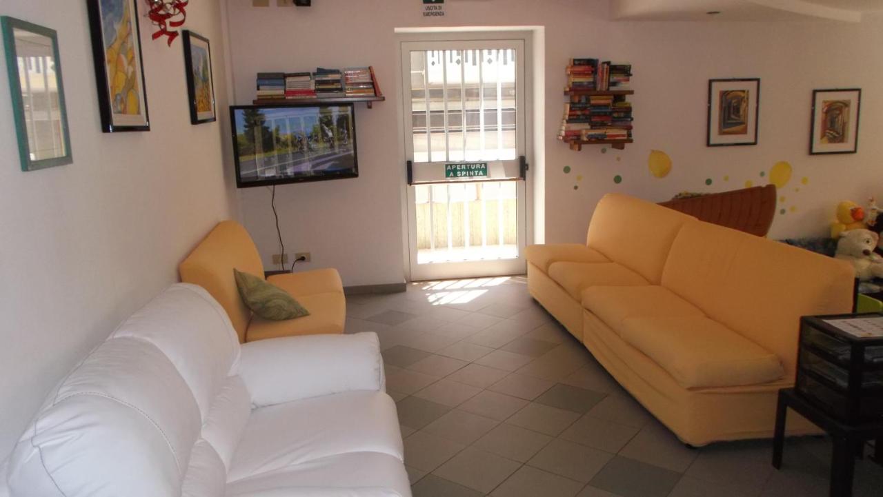 Hotel Ciao Bed & Breakfast photo 4