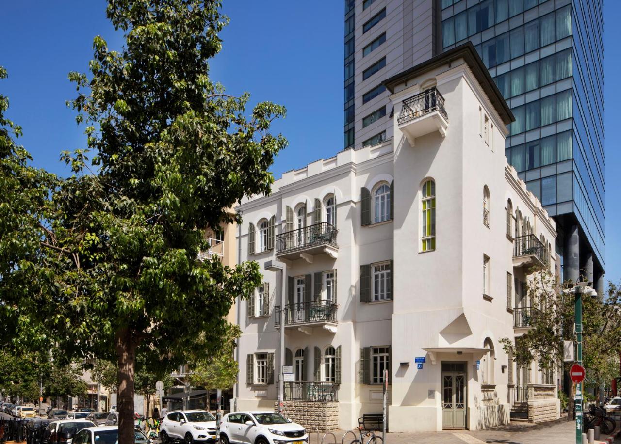 Bachar House - FATTAL COLORS