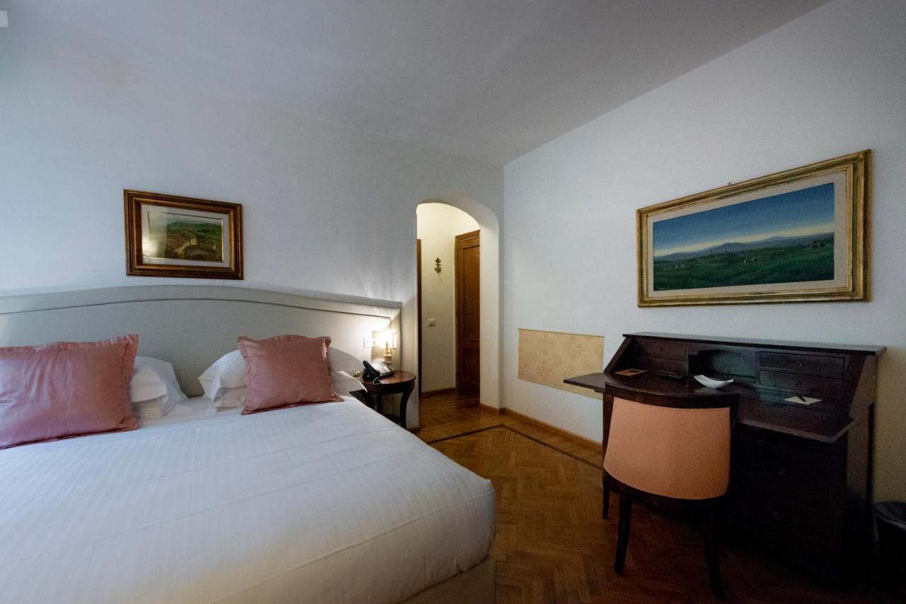 Villa Scacciapensieri Boutique Hotel photo 2