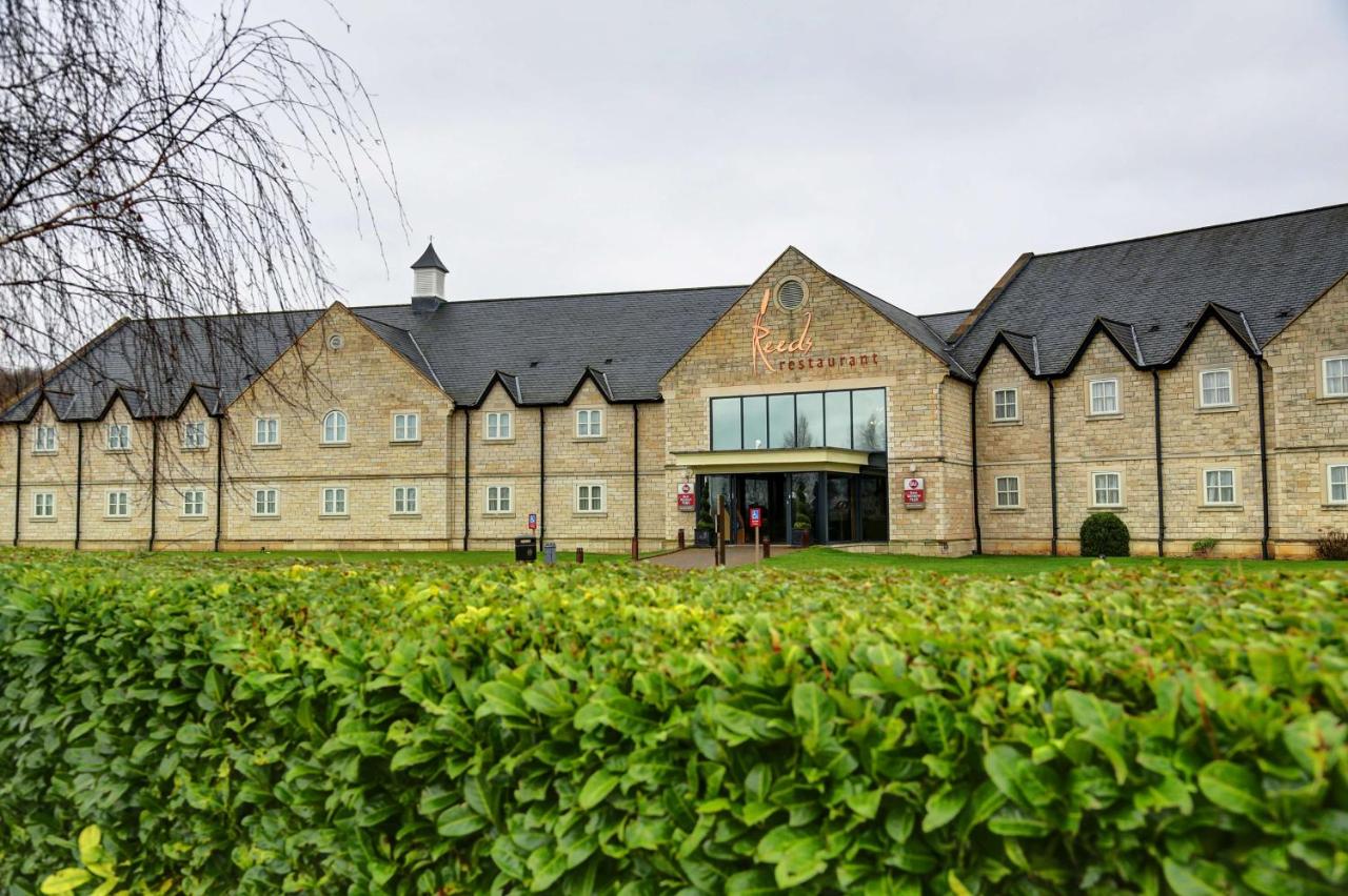 Best Western Plus Pastures Hotel - 2
