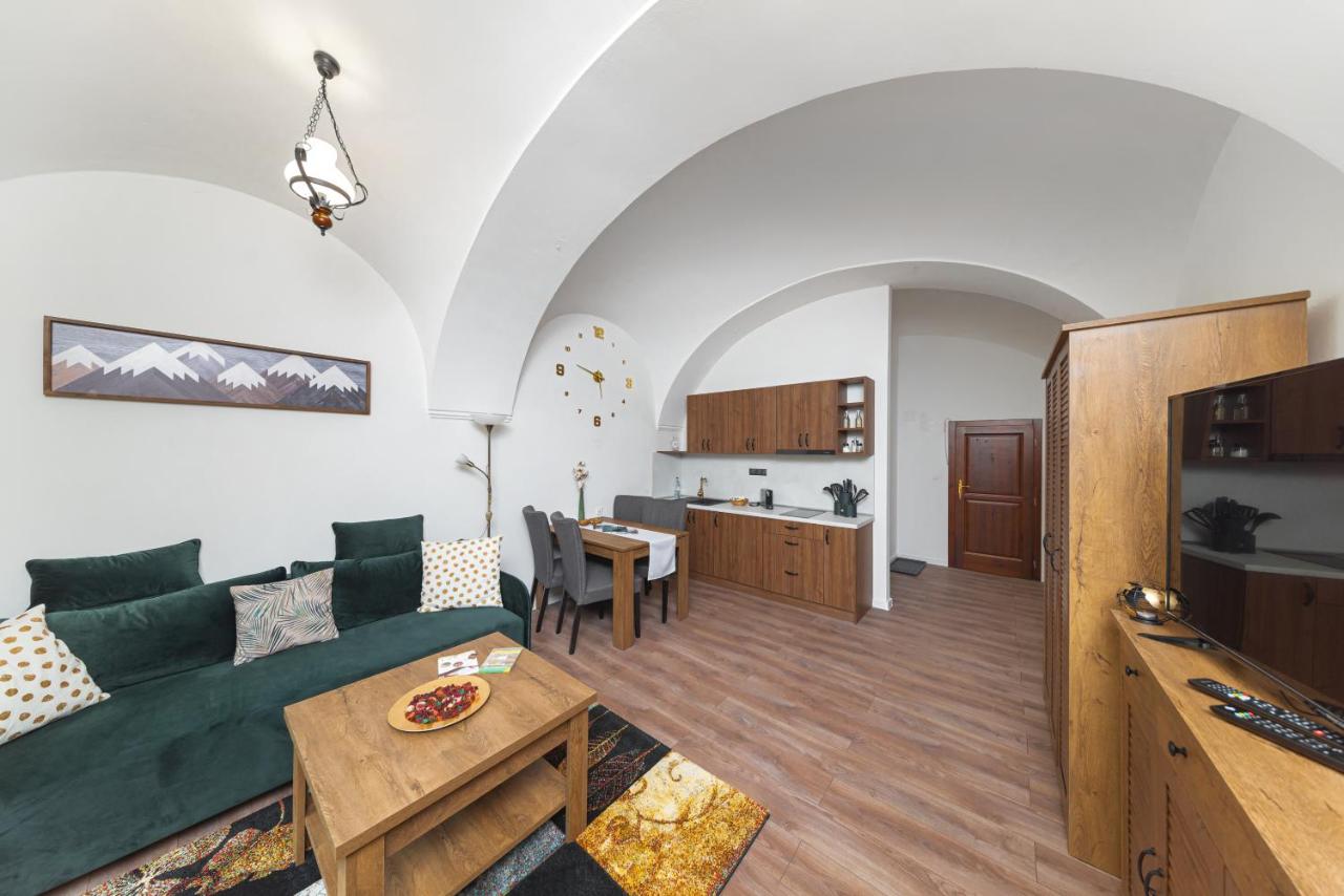 PB Apartments - 3