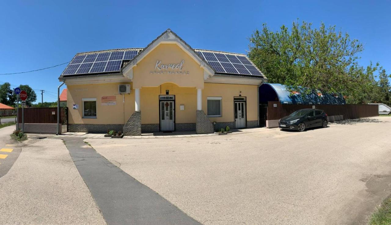 Karneol Apartmanház Cserkeszőlő - 4
