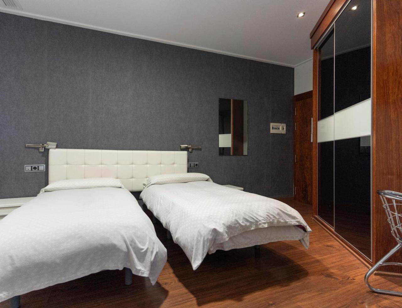 Hotel Lluna photo 2
