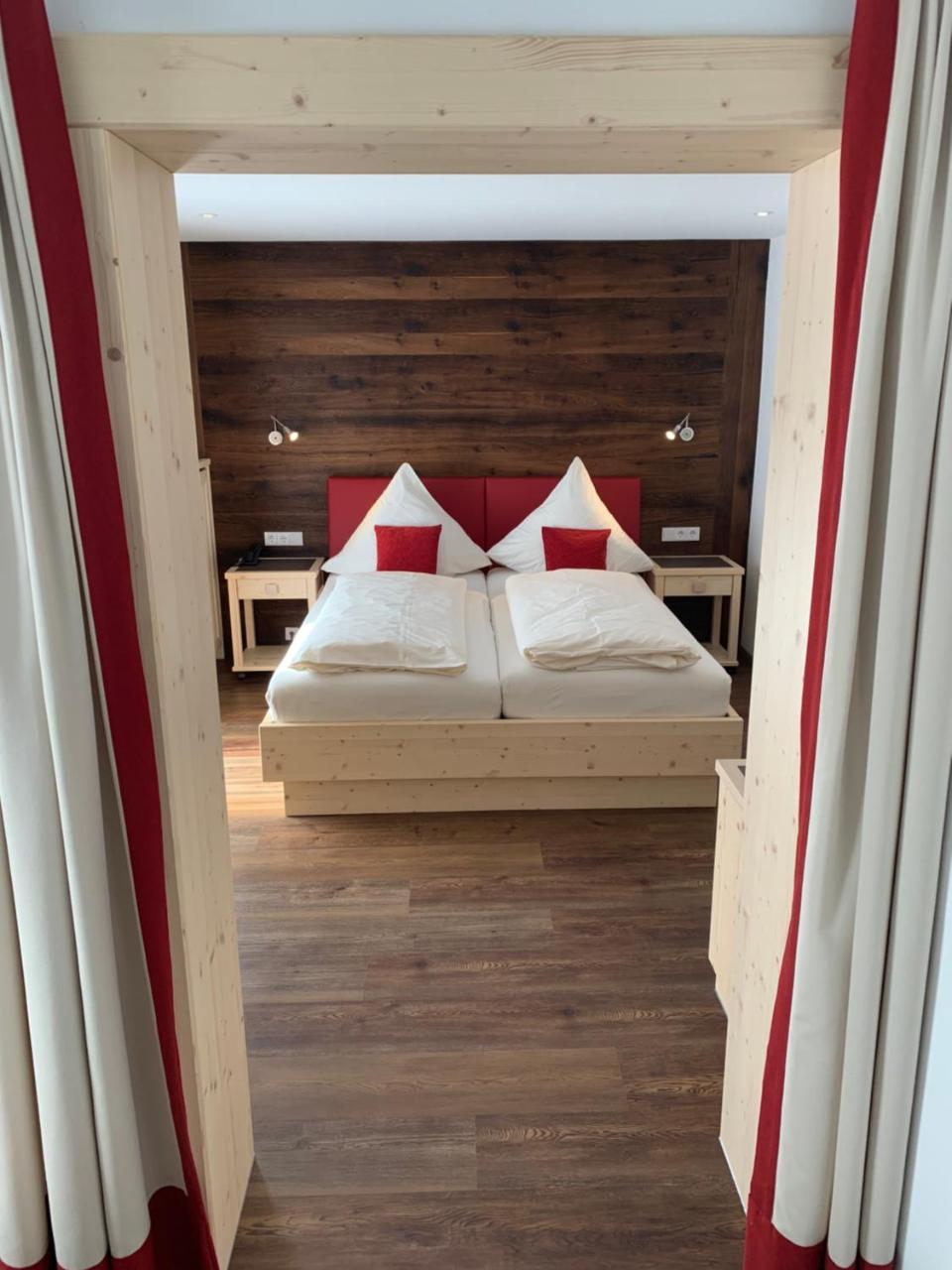 Hotel Restaurant Neu Meran photo 3