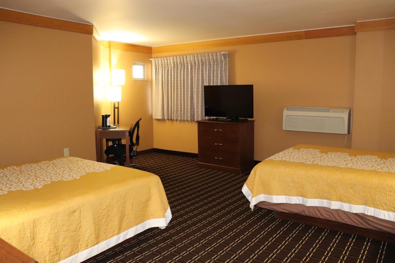 Prairie Inn Holmen La Crosse Area photo 4