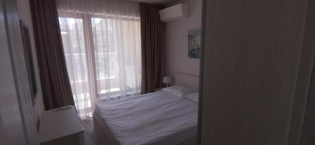 Photo - La Mer Residence