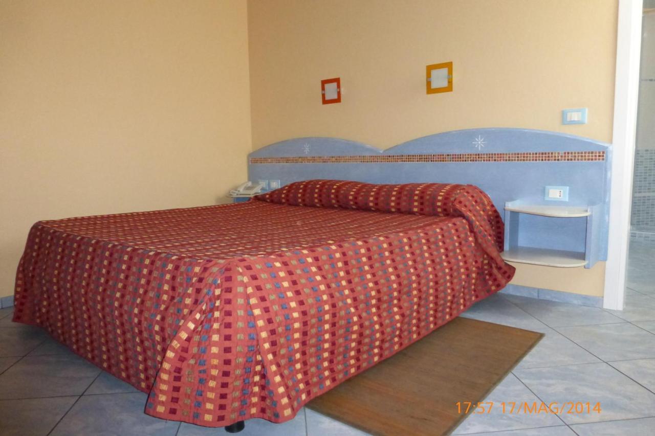 Hotel Chentu Lunas photo 3