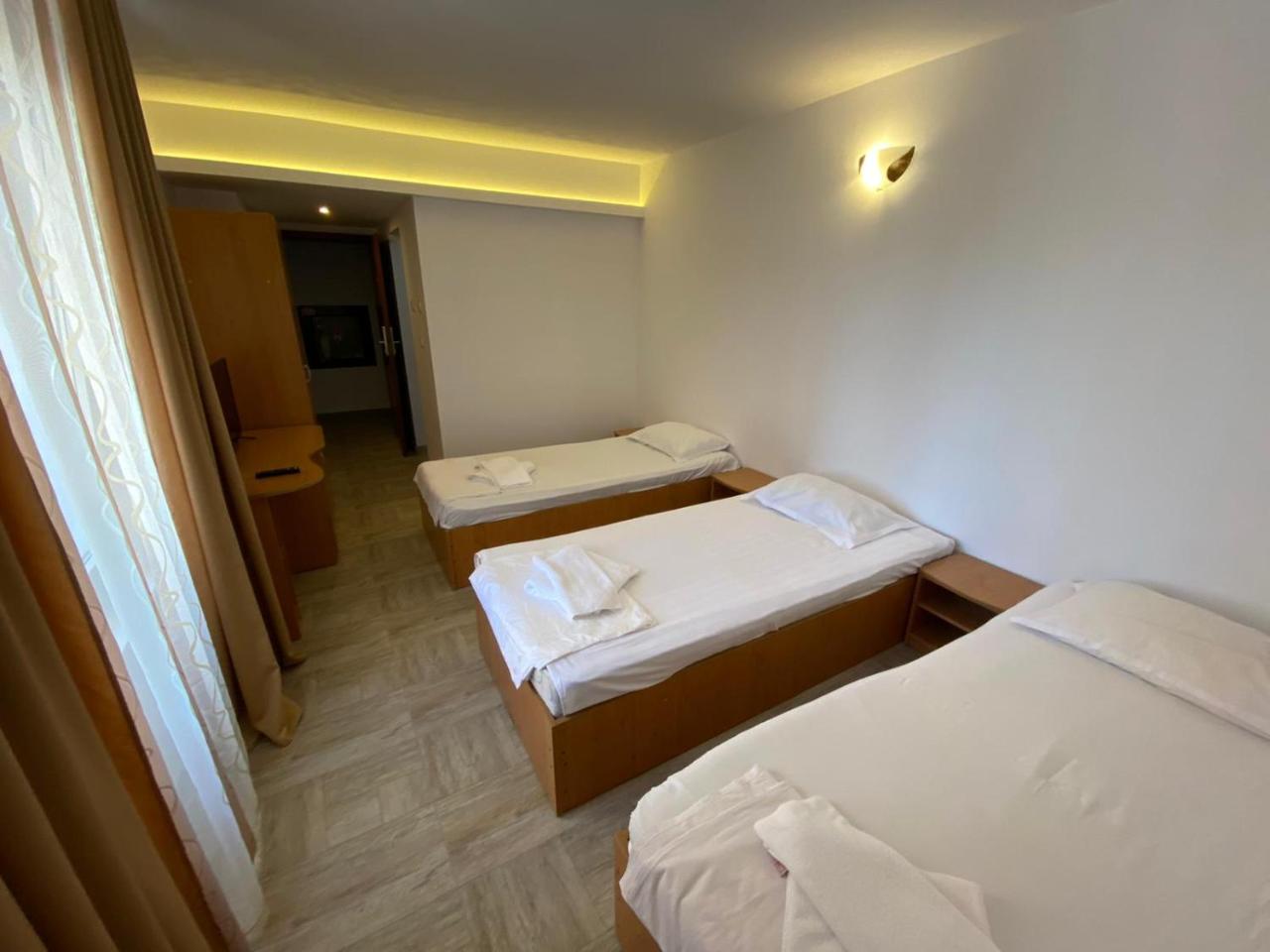 Hotel Gorj photo 3