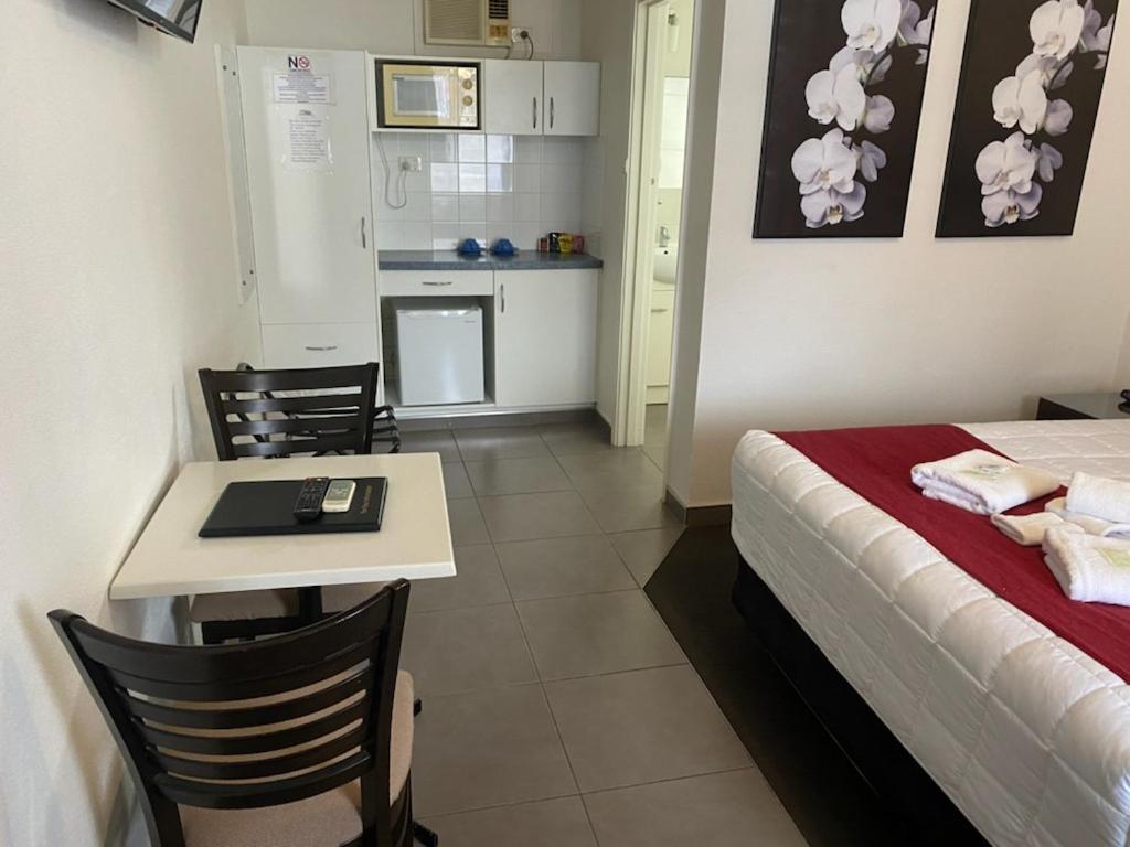 The Esplanade Motel photo 3