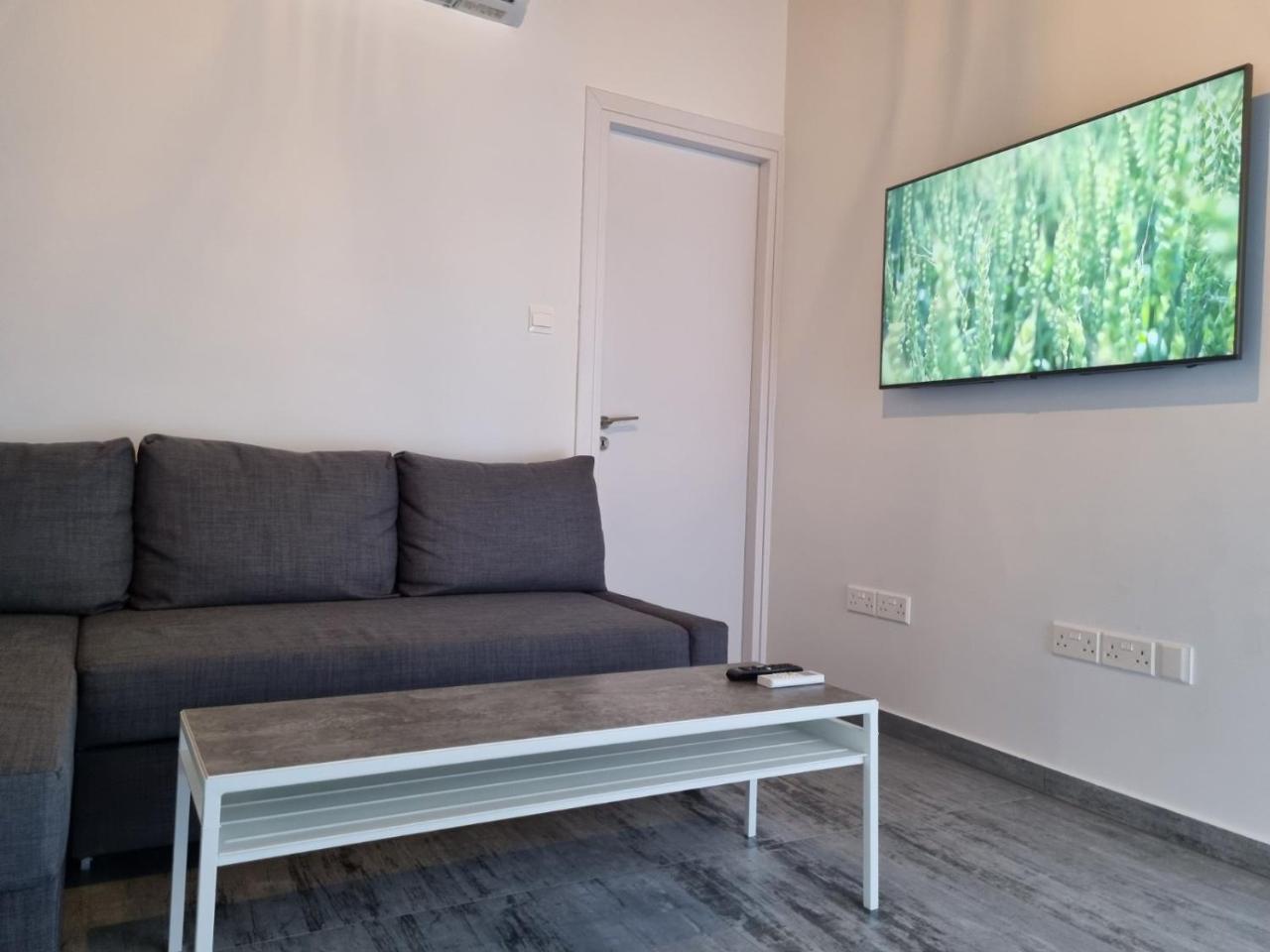 Kamaroporta Luxury Apartments - 6