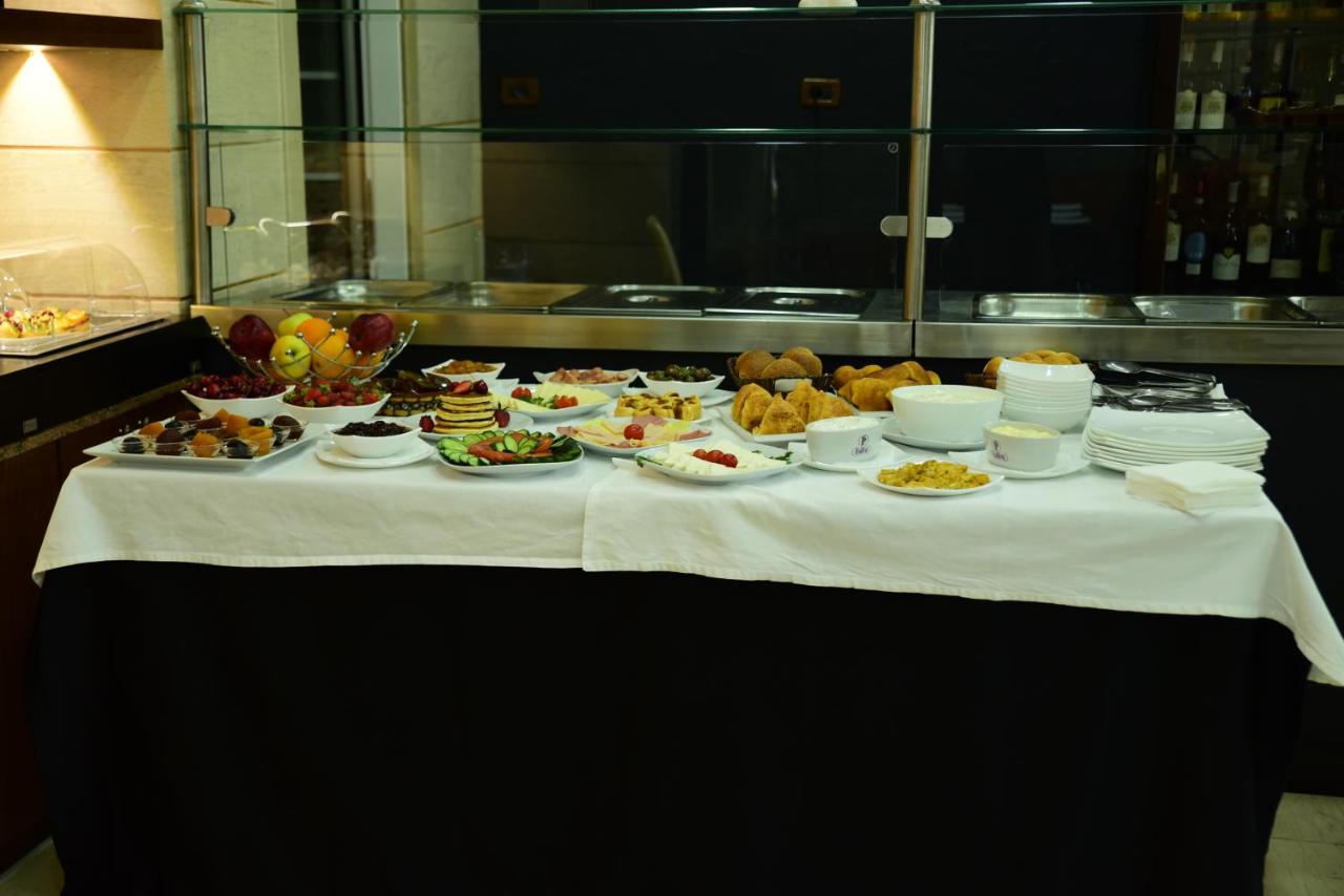 Hotel Comfort City Center photo 3