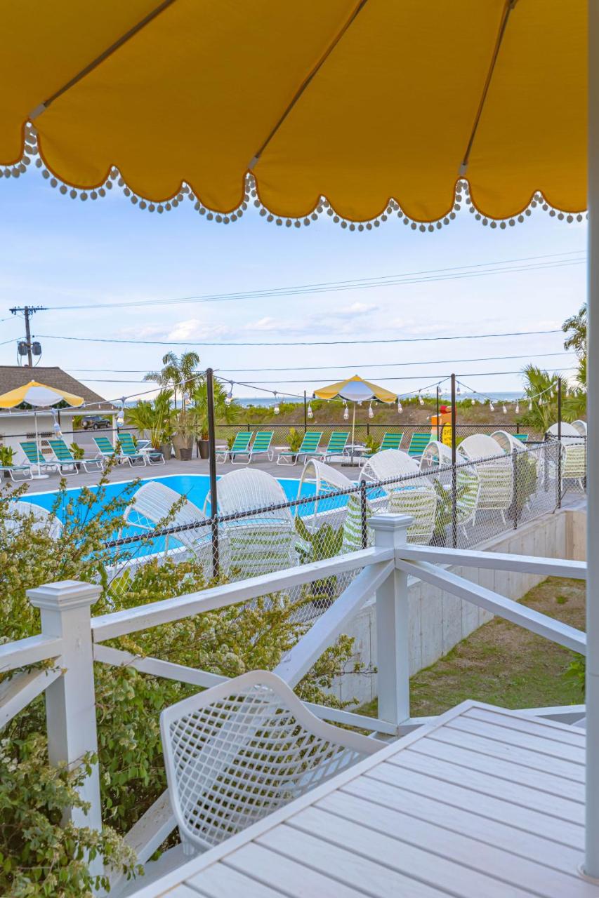 Rye Motor Inn - Oceanfront, Walk to Beach - 4