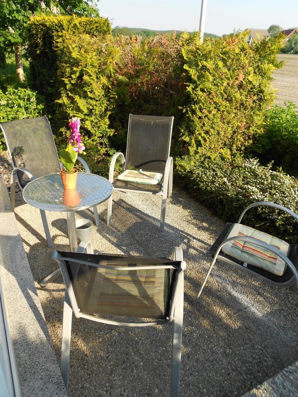 HAUS USEDOM Ferienwohnanlage mit Frühstücks-Restaurant gegenüber im Seeschlösschen photo 2