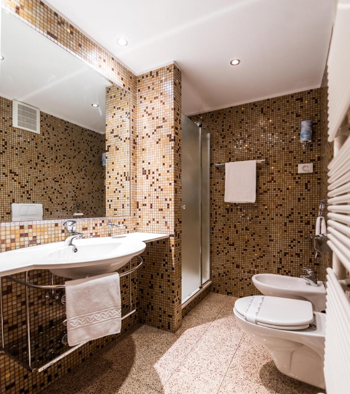 Hotel Antares photo 2