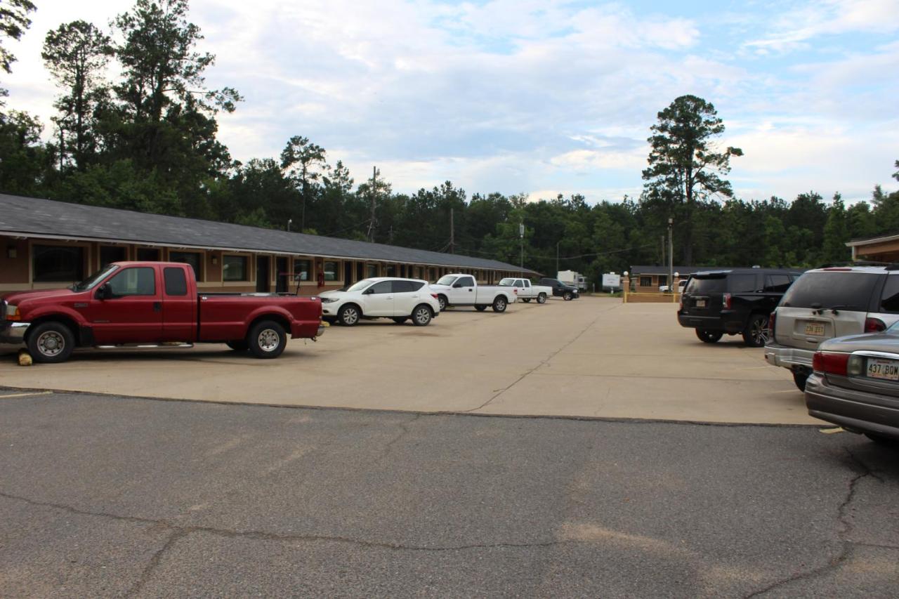 Evergreen Inn and R.V. photo 3