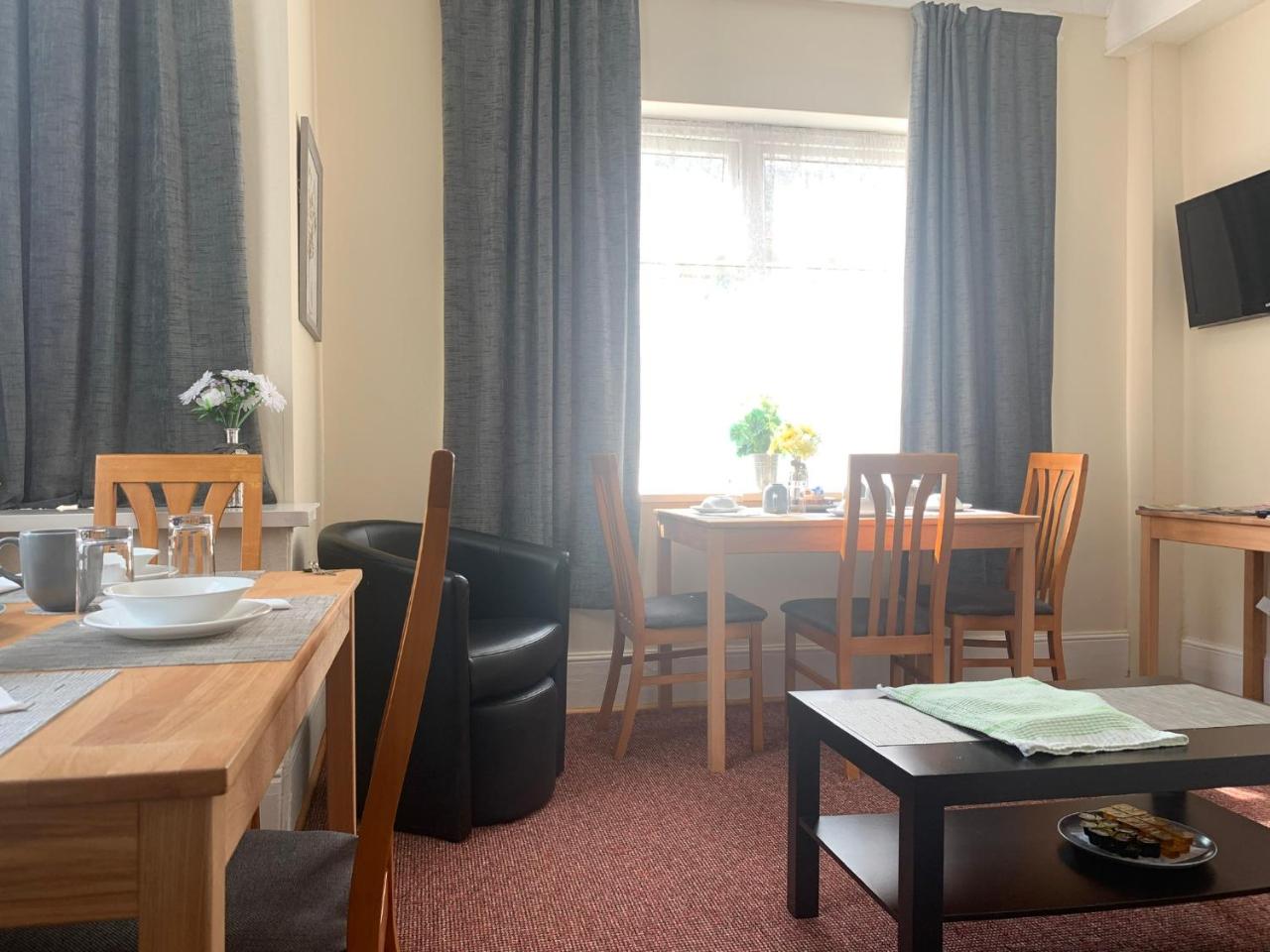 St Anne's Road Guest House photo 3