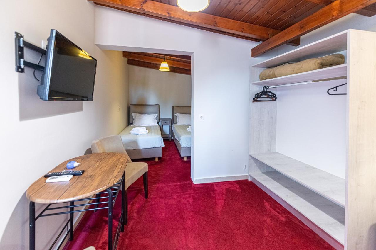 Apartments Tina FREE transfer from-to the airport photo 3