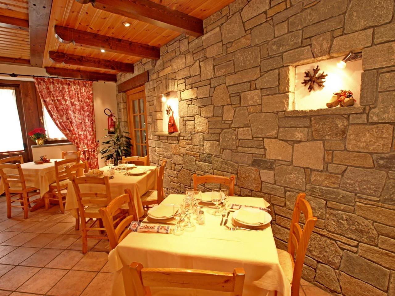 Hotel Mont Nery photo 3