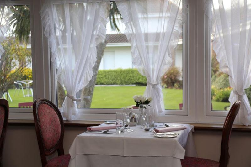 Runnymede Court Hotel photo 2