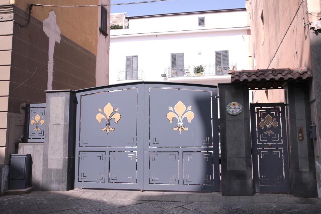 Palazzo Caracciolo del Sole - 4
