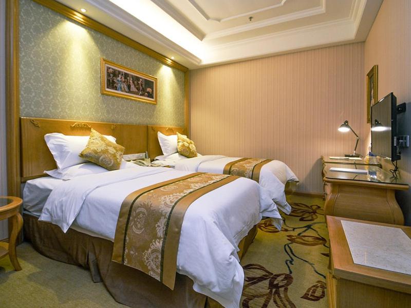 Vienna International Hotel Donglin Road photo 3