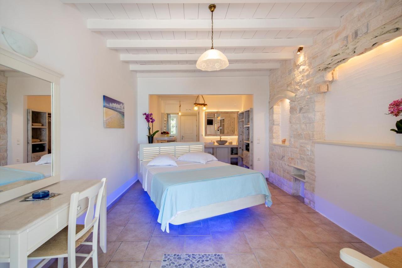 Akti Naoussa Paros - 2