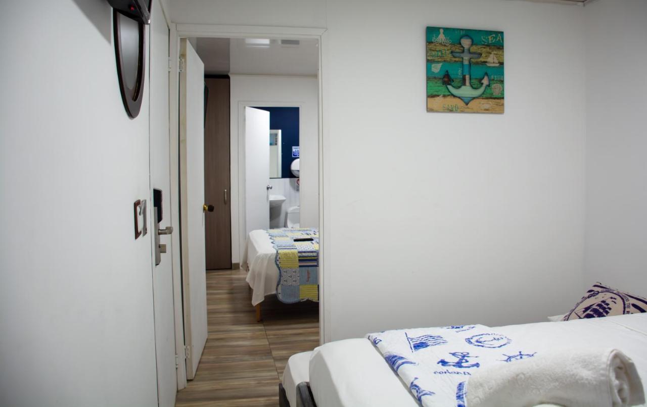 Hotel Nauticus photo 2