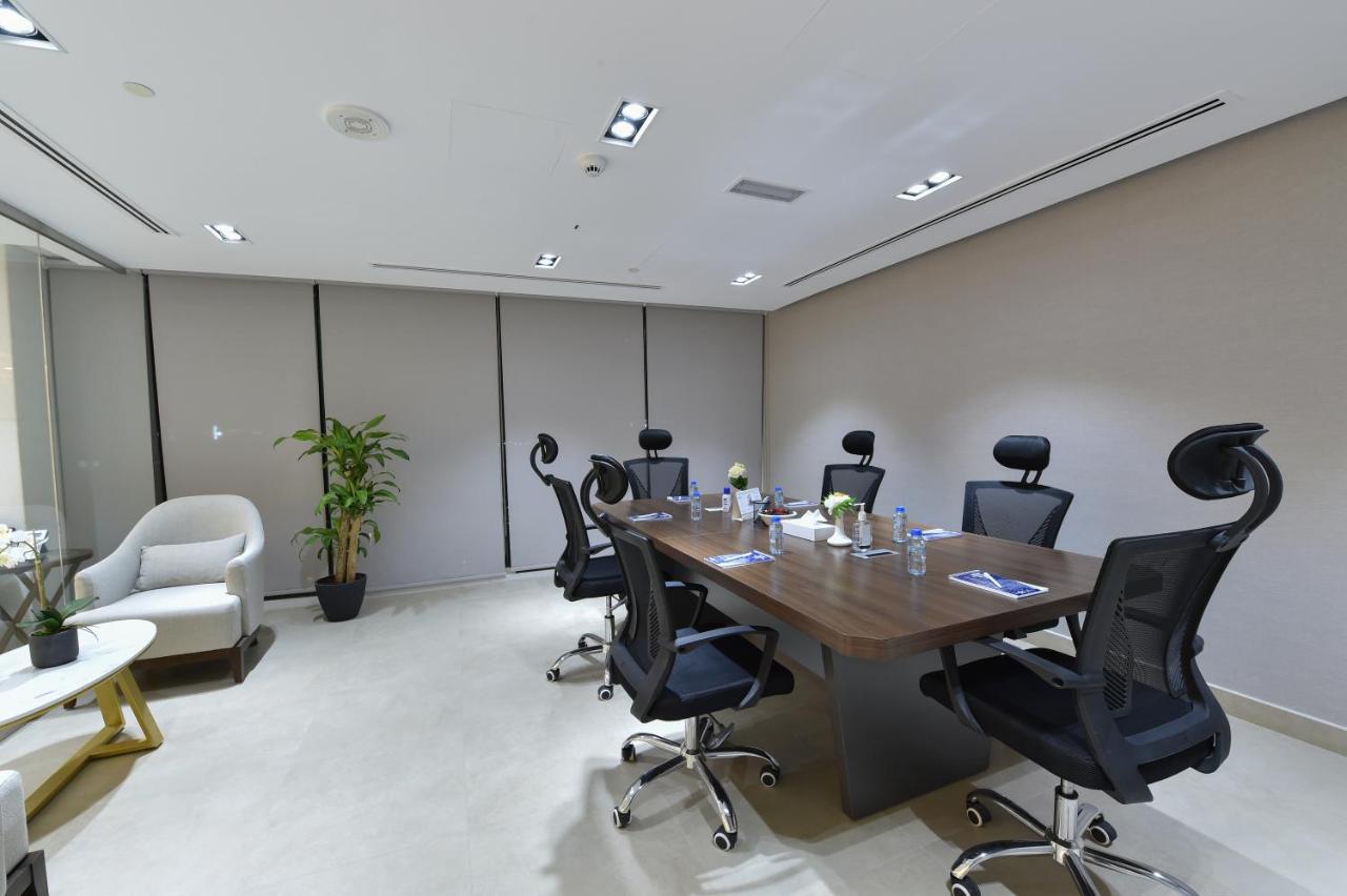 Saray Deluxe Hotel Apartments photo 2