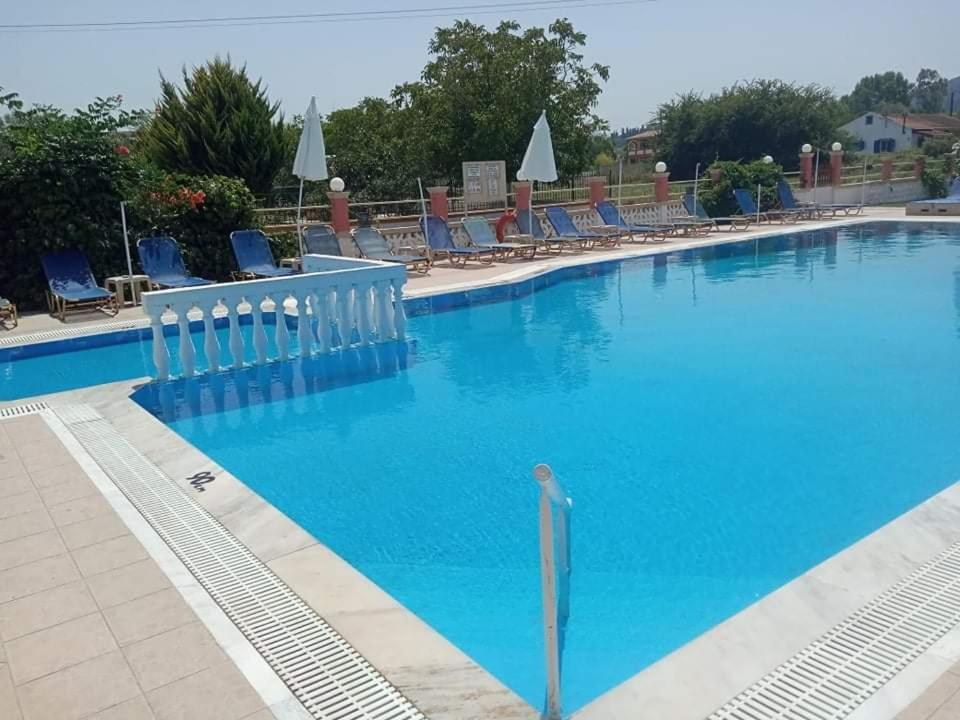 EKTOR APARTMENTS @SWIMMING POOL - 4