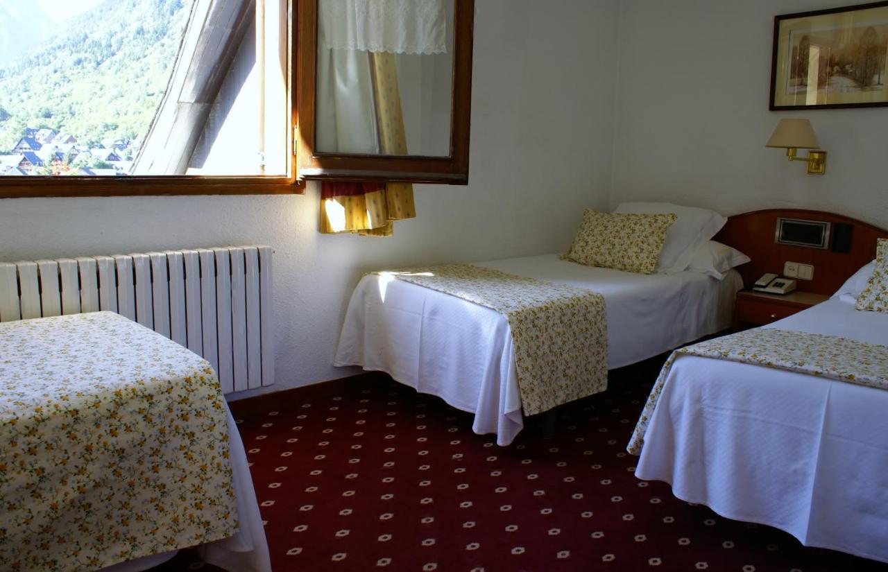 Hotel Edelweiss photo 2