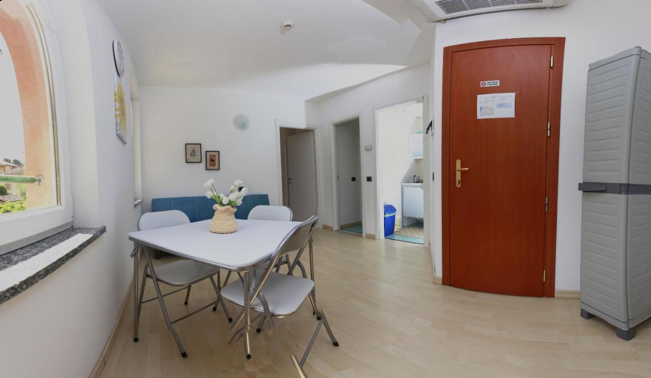 Photo - Apartment Lake Maggiore - ITALIA