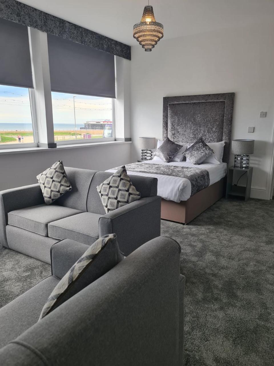 Royal Seabank Hotel photo 2