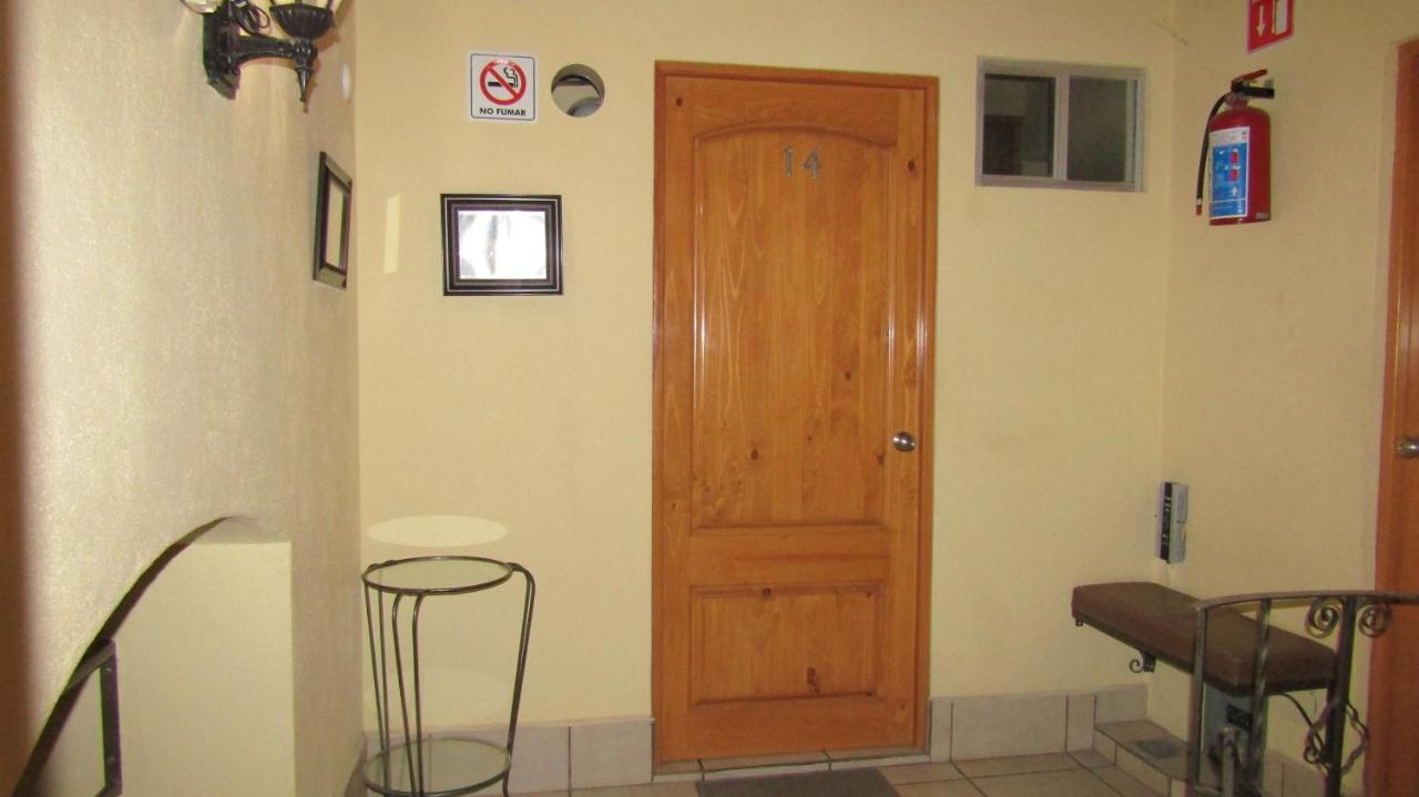 Hotel 1973
