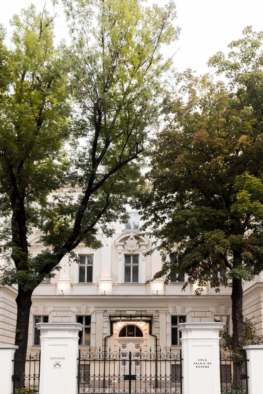 Zola Hotel - Palais de Bohème