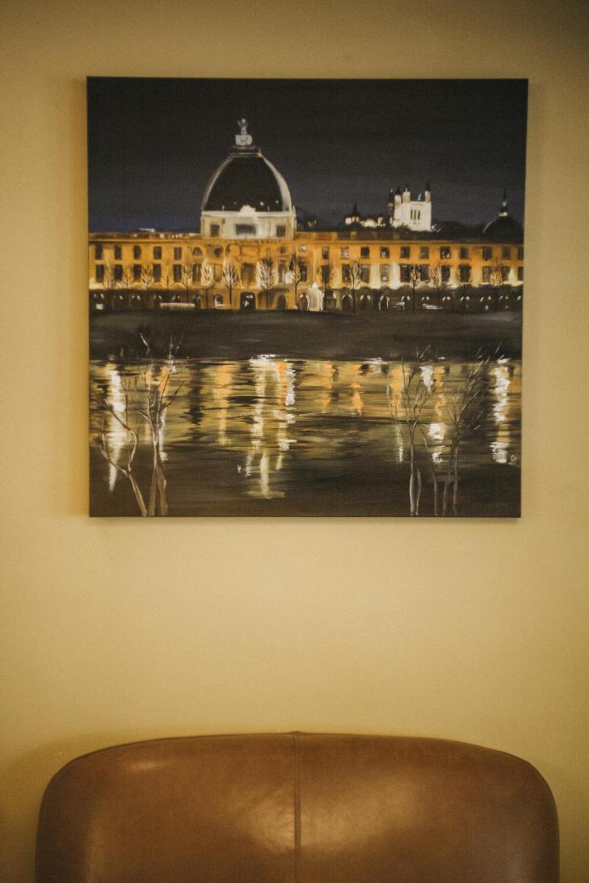 Lyo Hôtel - Centre Lyon Perrache photo 2