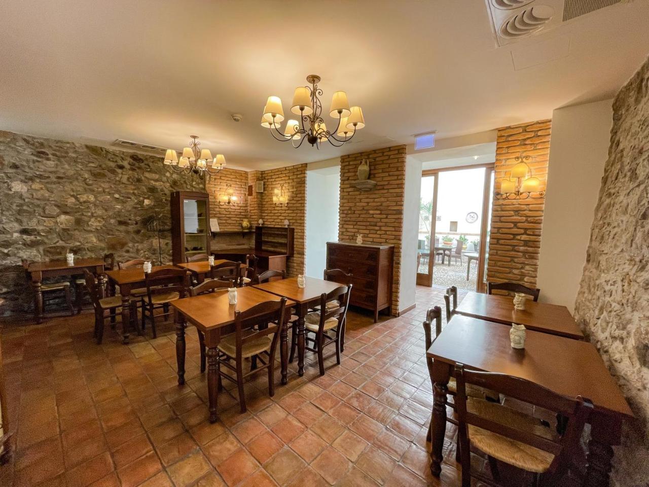 Hotel La Plumeria - 6