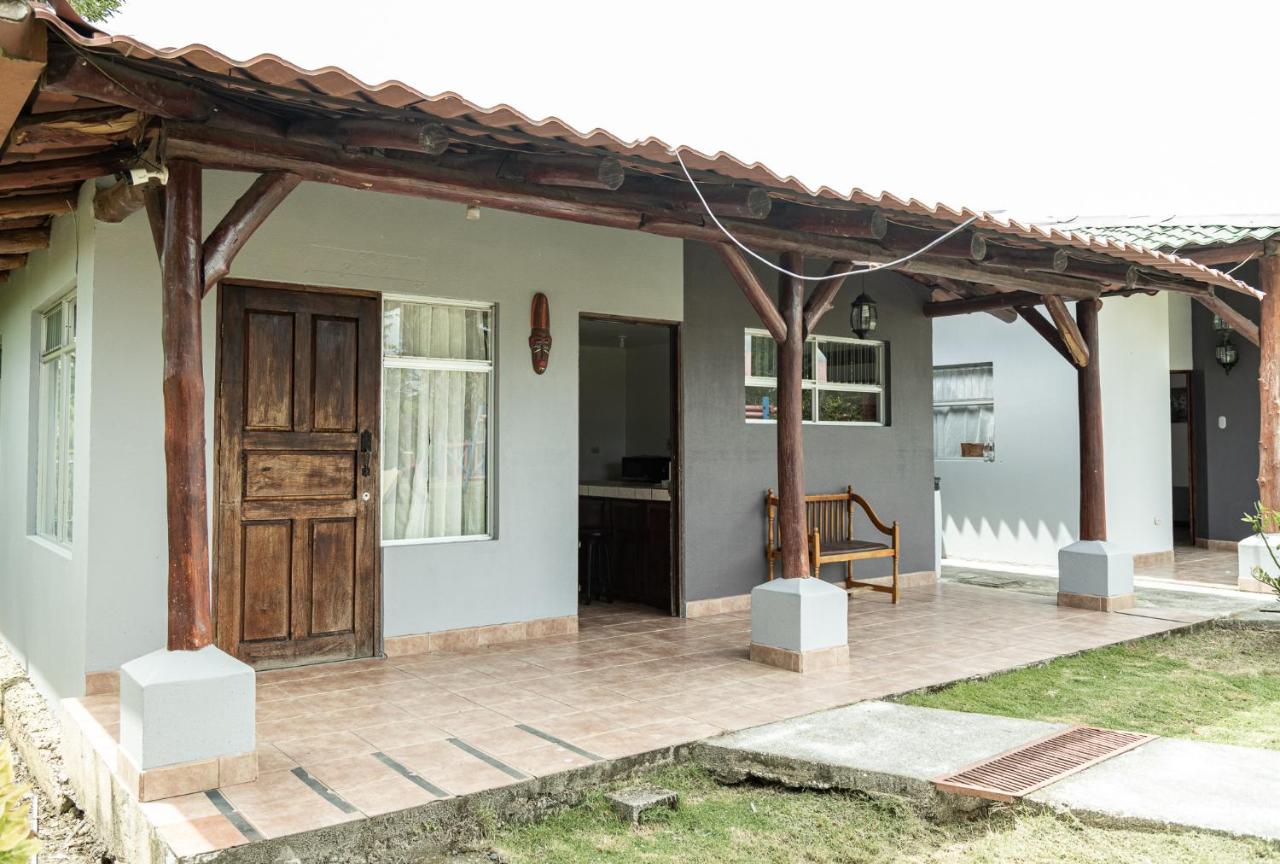 Hotel El Rancho photo 2