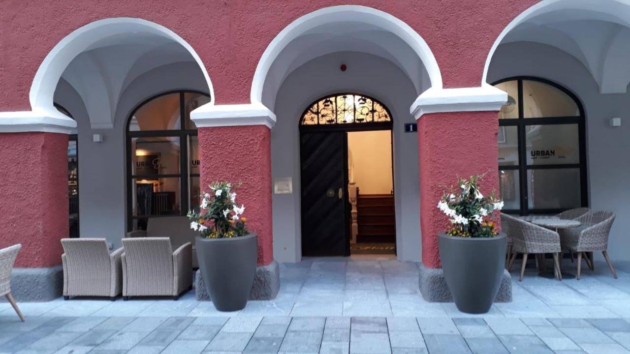Urban Flair Hotel photo 2