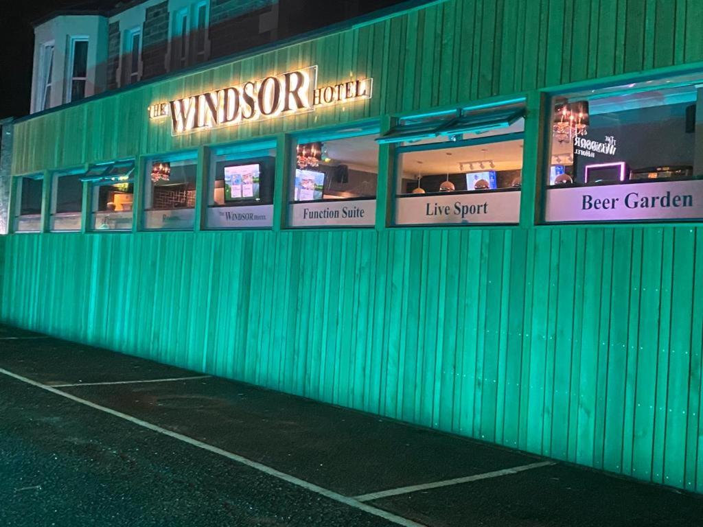The Windsor Hotel and Bar photo 3