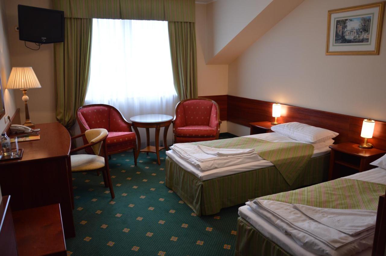 Hotel Batory photo 4