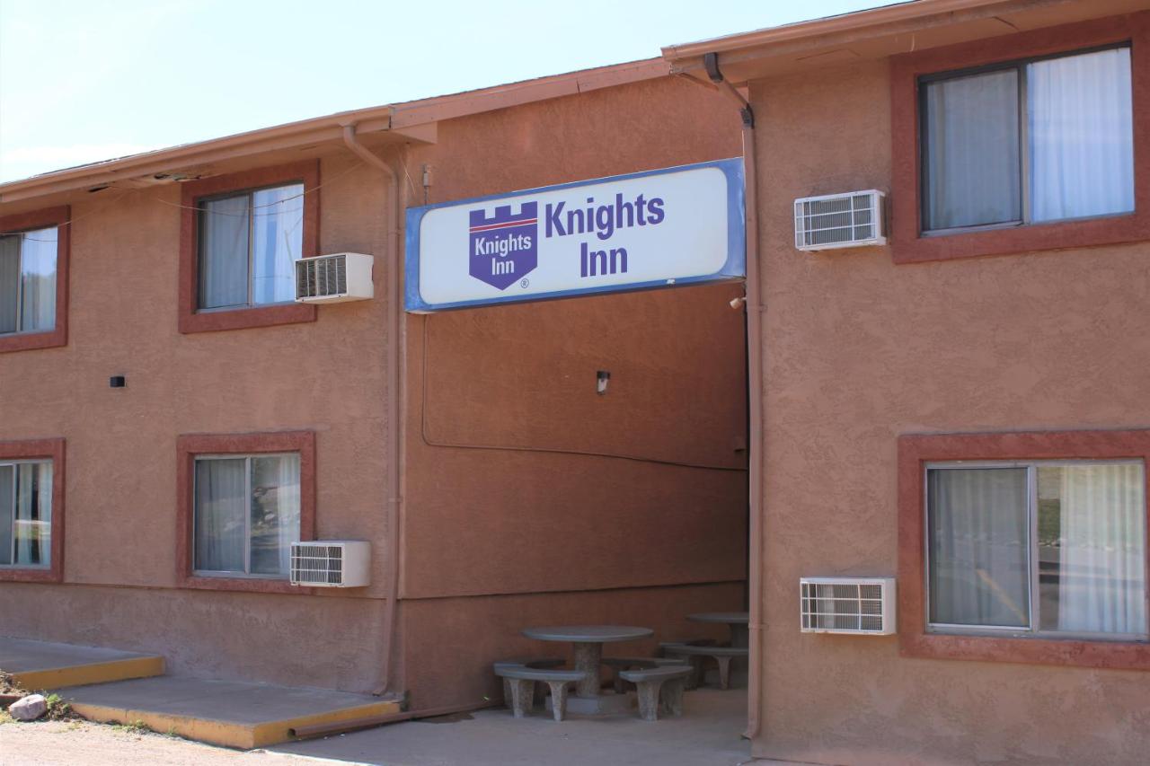 Knights Inn - Payson, AZ photo 4