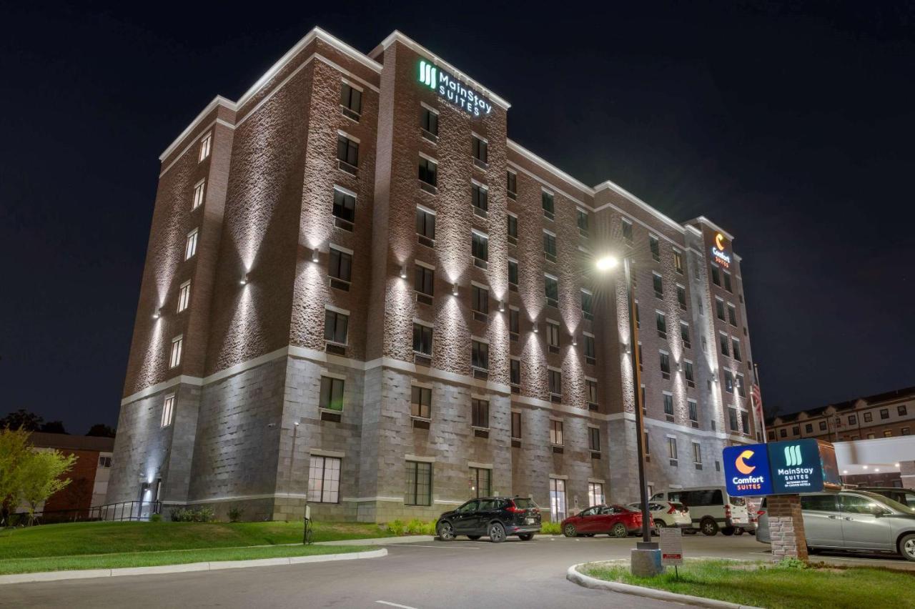 MainStay Suites Cincinnati University - Uptown