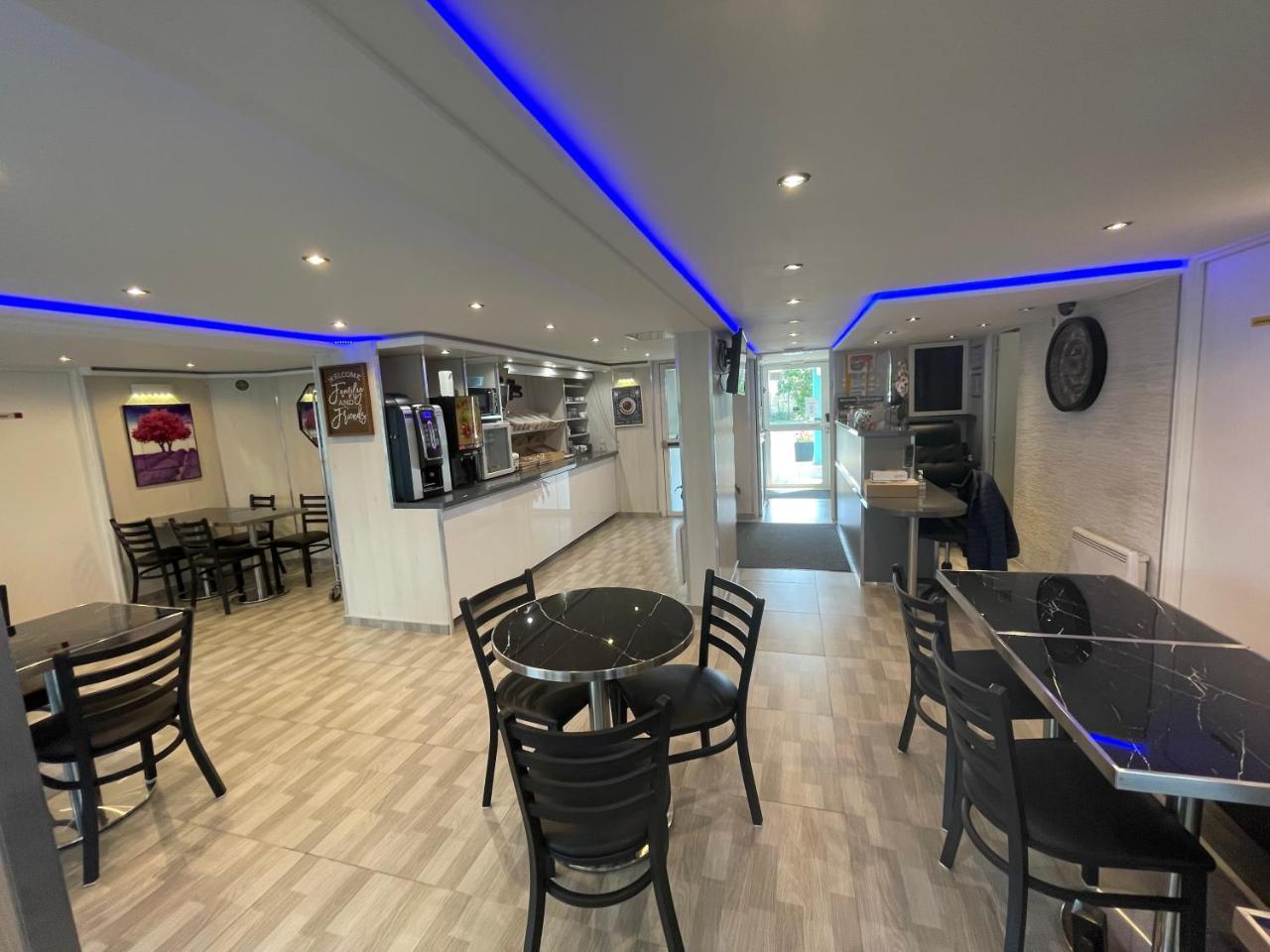 Foto - Fasthotel Roissy - Saint-Witz