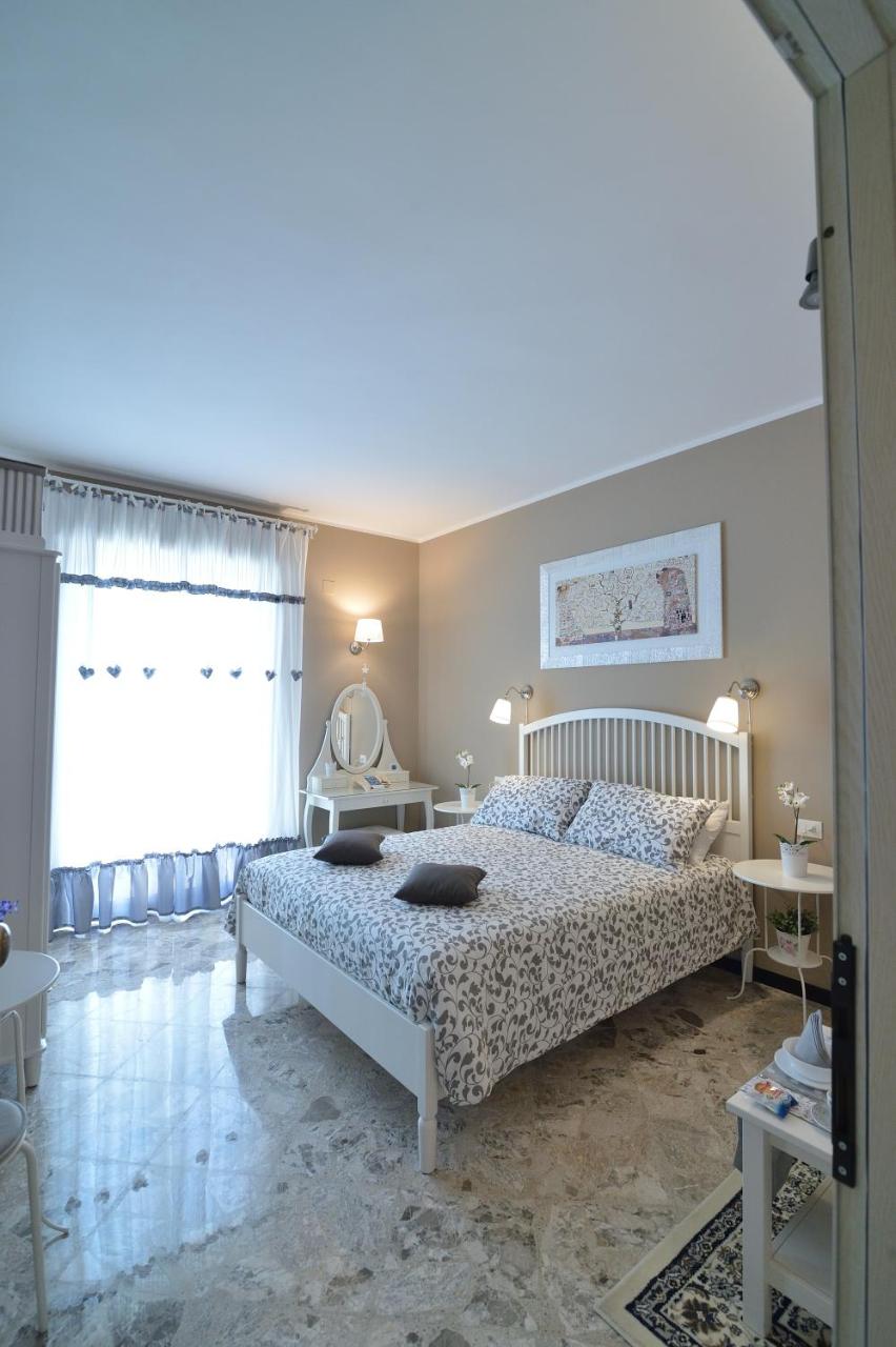Dimora Pascali - "Home & Breakfast" - 4
